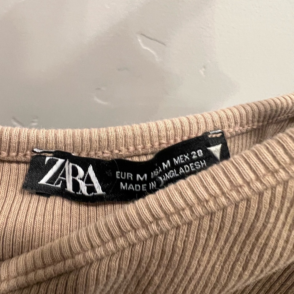Zara Beige Ribbed Top - Picture 2 of 3